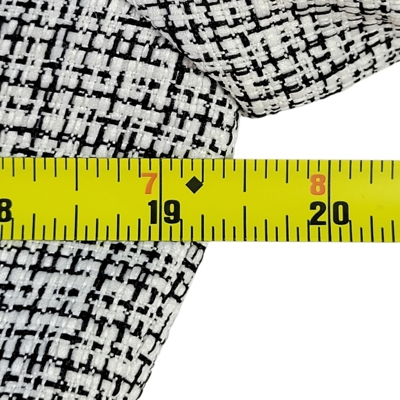 Le Suit Blazer Size 8P Black White Textured Slit Cuff Lightweight 3/4 Sleeve - Picture 9 of 11